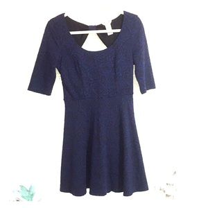 Half sleeve A line dress